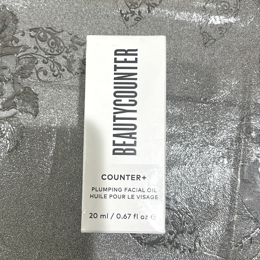 Beautycounter Counter+ Plumping Facial Oil. 20 mL/0.67 fl. oz.